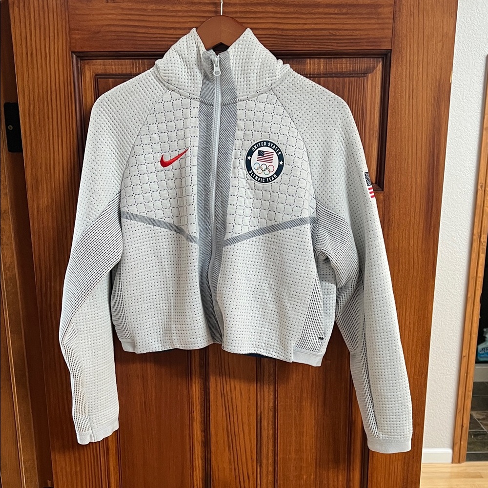 NIKE Gray and White USA Olympic Jacket